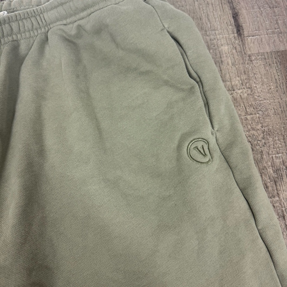 Vuori Sedona Sweatpants Women’s Size XL Green Loungewear Cozy Athleisure Sporty - Picture 4 of 11